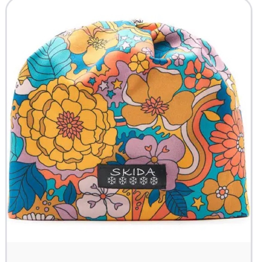 Skida Golden Girl Floral Fleece lined Women's Beanie- new, tags on.